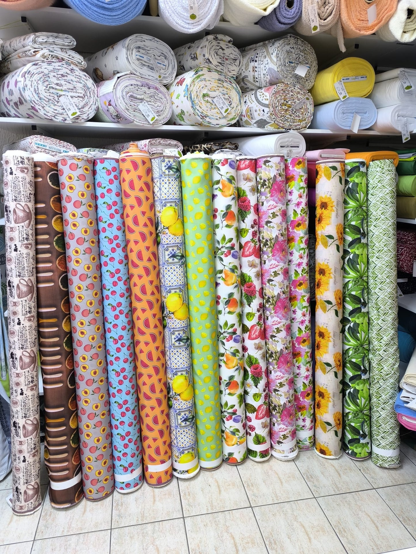 Dekor Digital dekorativni materijal – stolnjaci, jastuci, baštenske garniture