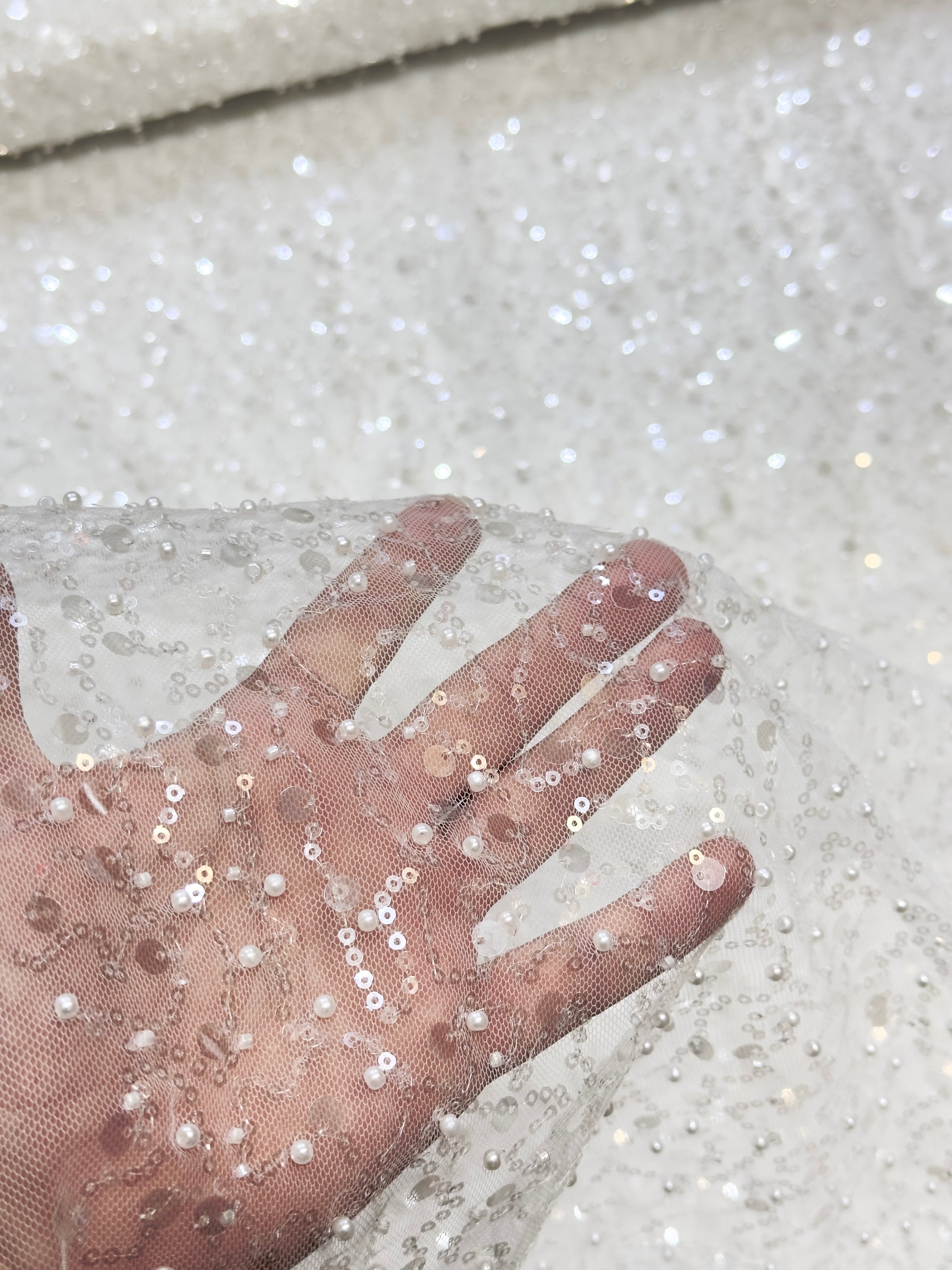 Sljokice Salute K Elegantne Haljine Materijali za Haljine Haljine za Maturu Svetlucave Haljine
