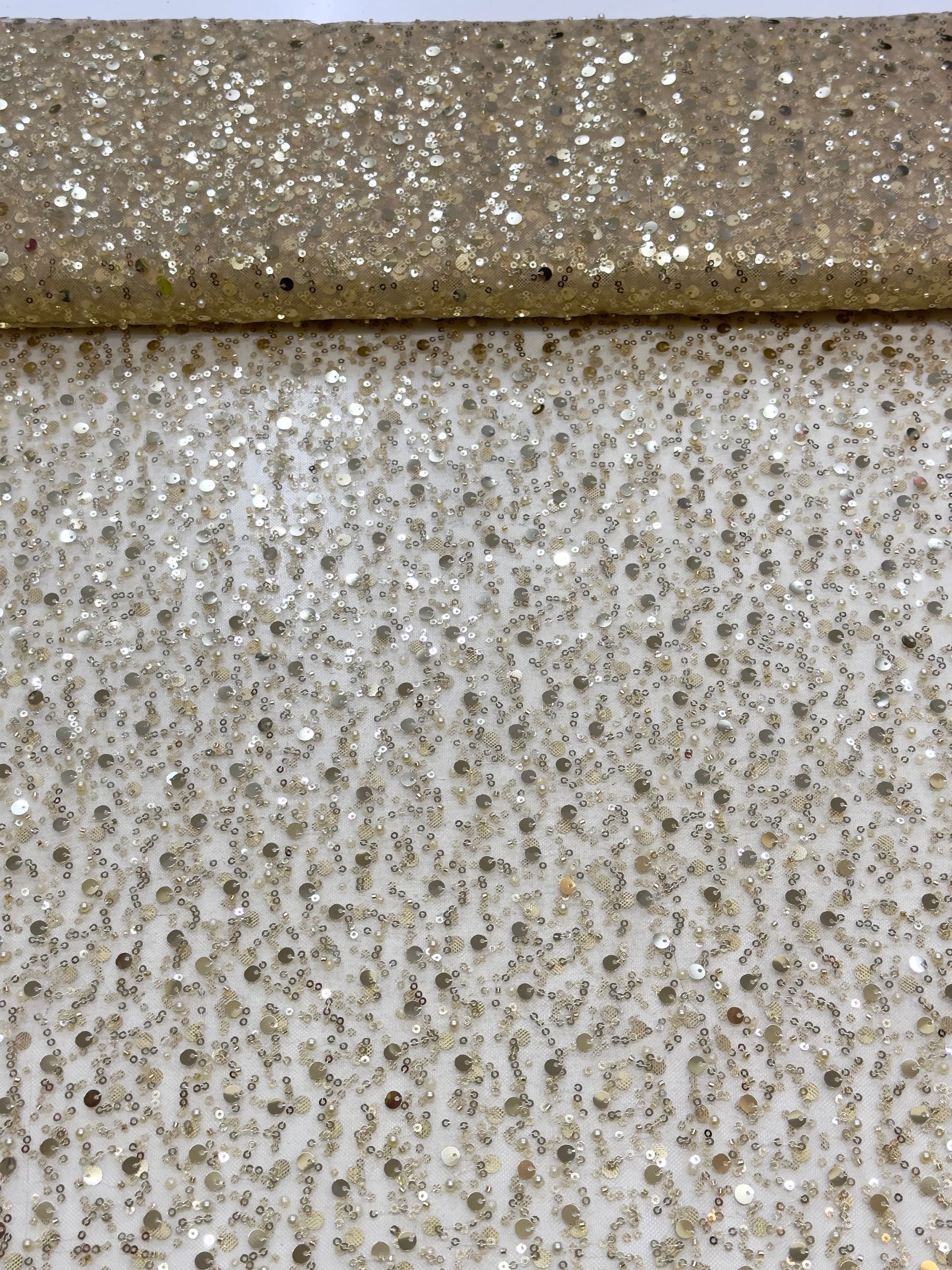 Sljokice Salute K Elegantne Haljine Materijali za Haljine Haljine za Maturu Svetlucave Haljine
